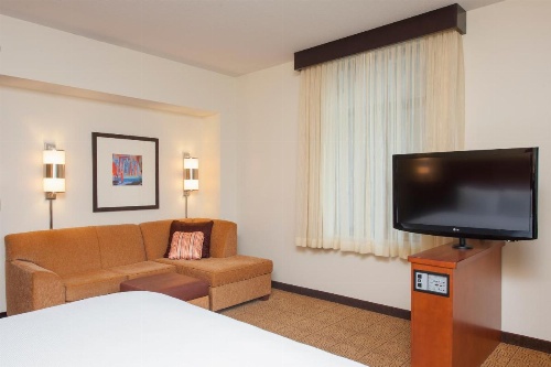 Hyatt Place Des Moines Downtown image 11