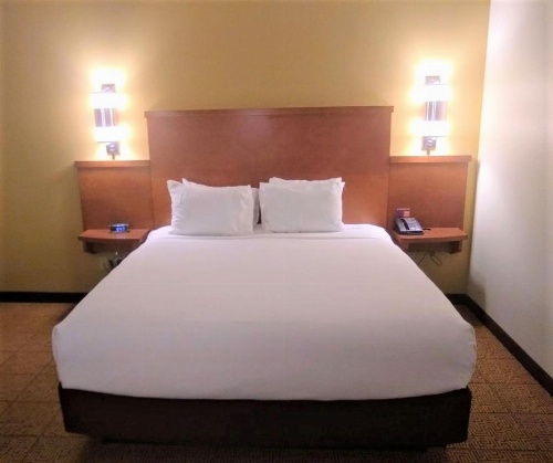 Hyatt Place Des Moines Downtown image 2