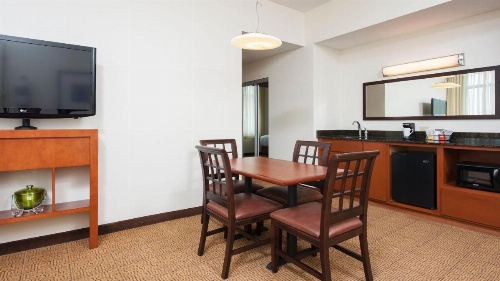 Hyatt Place Des Moines Downtown image 26